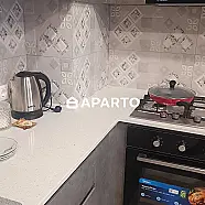 120 ლარი ღამე, ბინა დღიურად