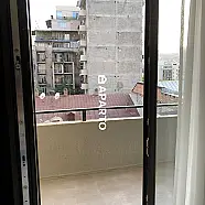 80 ლარი ღამე, ბინა დღიურად