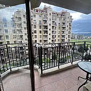 50 ლარი ღამე, ბინა დღიურად