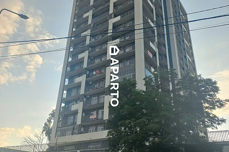 70 ლარი ღამე, ბინა დღიურად