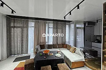 150 ლარი ღამე, ბინა დღიურად