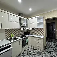 130 ლარი ღამე, ბინა დღიურად
